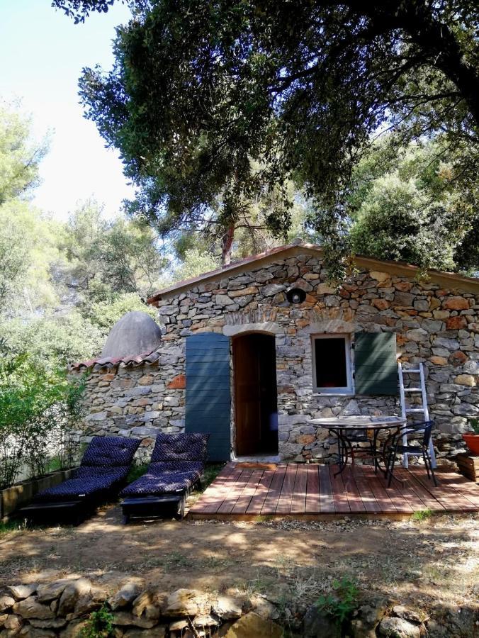 Les Cabanons Sainte Victoire Affittacamere